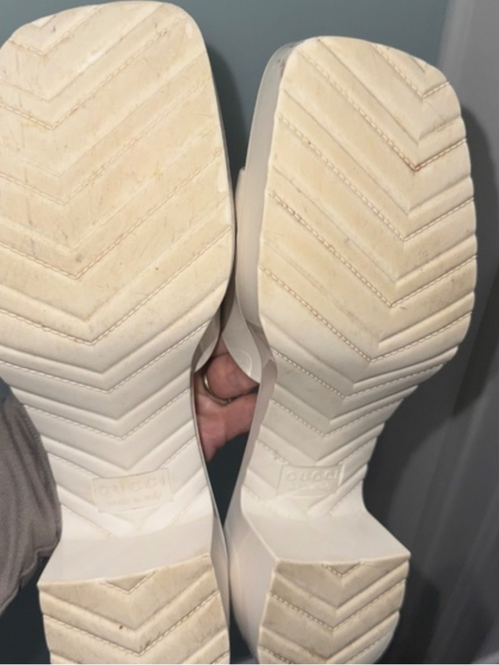 Gucci Cream Logo Slide Mules - Picture 5 of 5